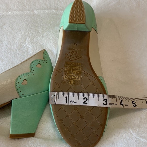 Mint cream PIN UP COUTURE shoes Wiggle-17 - Picture 15 of 16